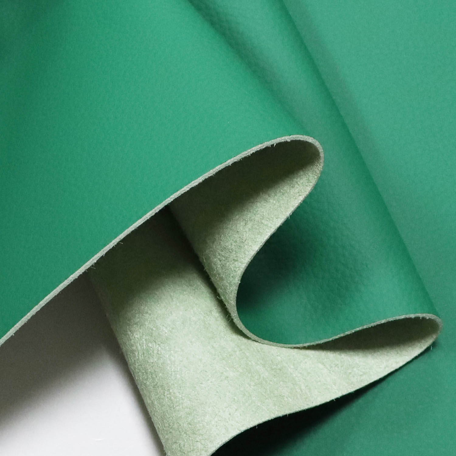Kulit upholsteri kereta microfiber kalis air